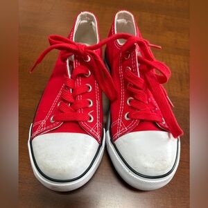 Epic Step Red Canvas size 3 youth canvas sneakers